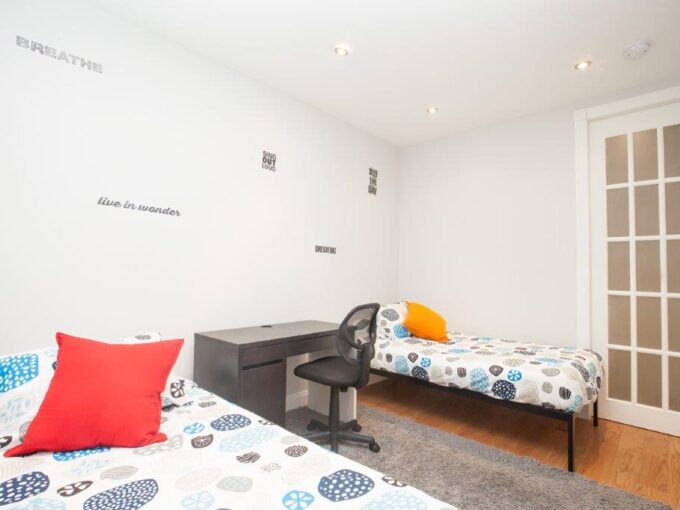 Room for Rent, Hudson Heights - Shared Apartment 815 W180th St