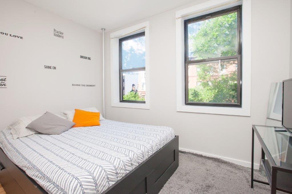 236 West 135th Street, West Harlem, Manhattanville, Holiday Estates USA - Private Room for Rent